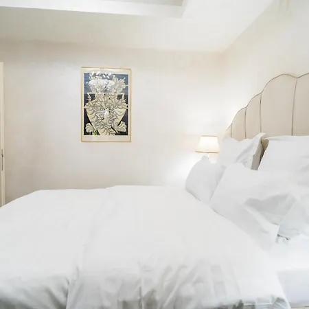 Mall - Elegant Residences * 부쿠레슈티