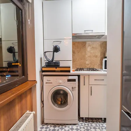Mall - Elegant Residences Апартаменты *
