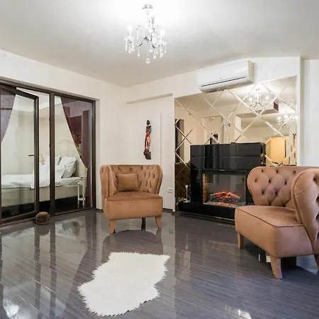 Mall - Elegant Residences