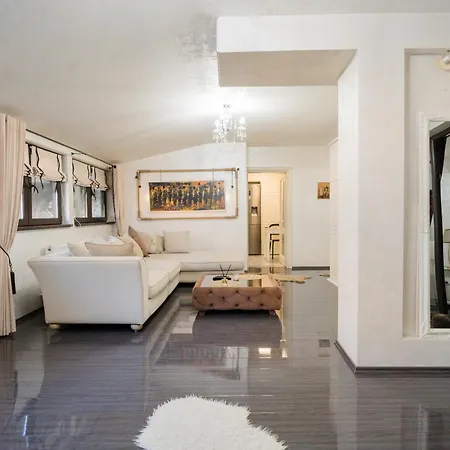 Apartment Mall - Elegant Residences